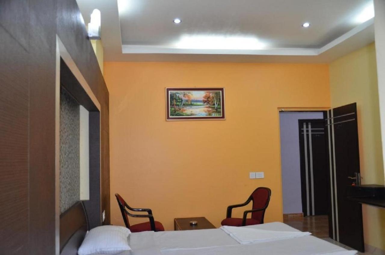 Hotel Barbareek Shillong Extérieur photo