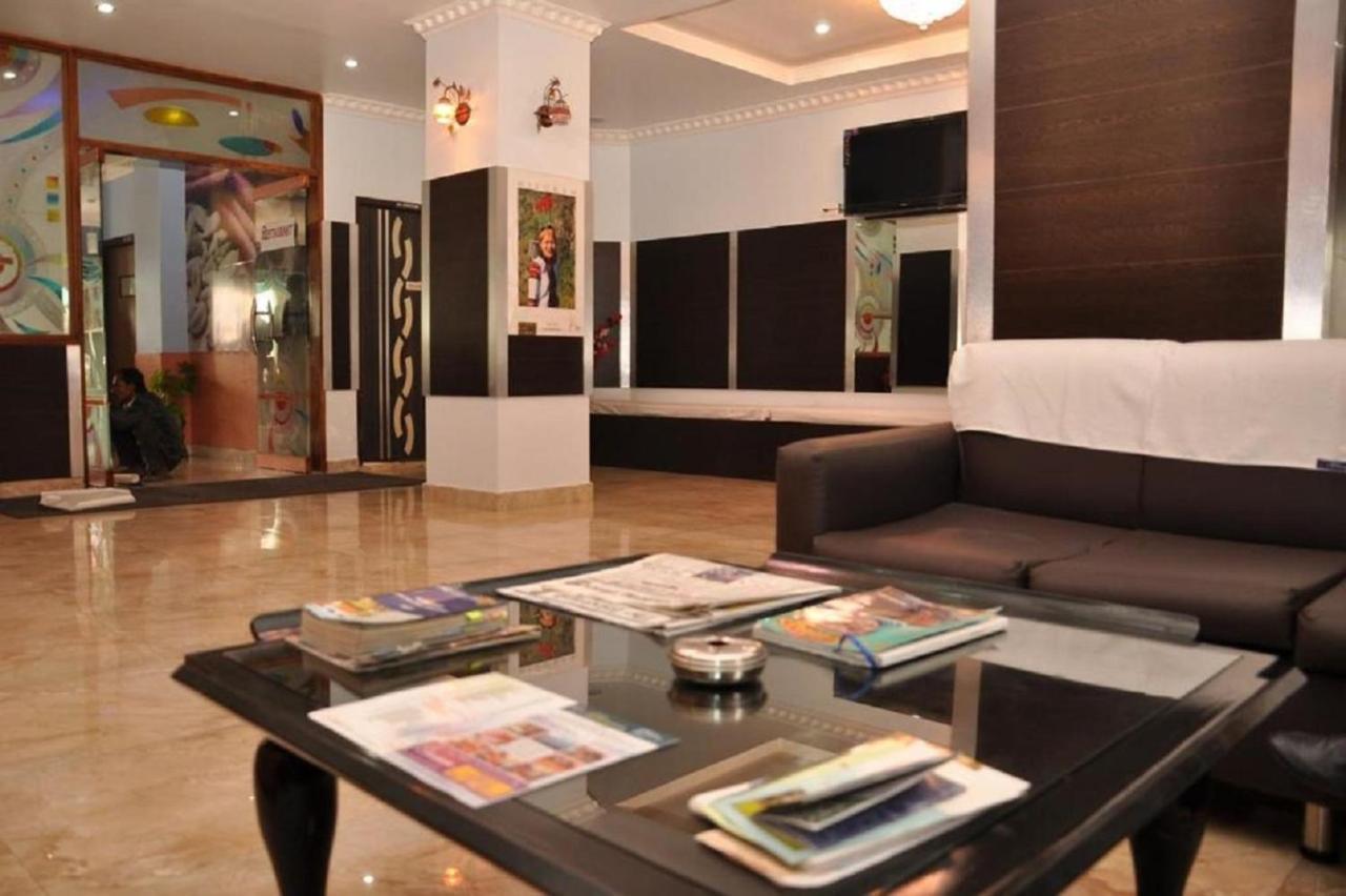 Hotel Barbareek Shillong Extérieur photo