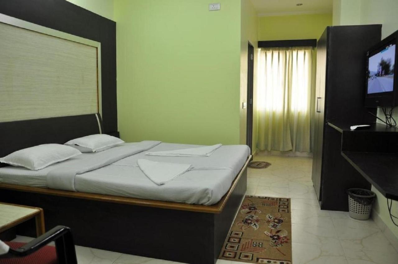Hotel Barbareek Shillong Extérieur photo