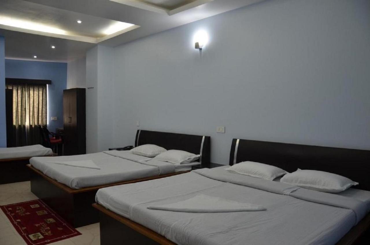 Hotel Barbareek Shillong Extérieur photo