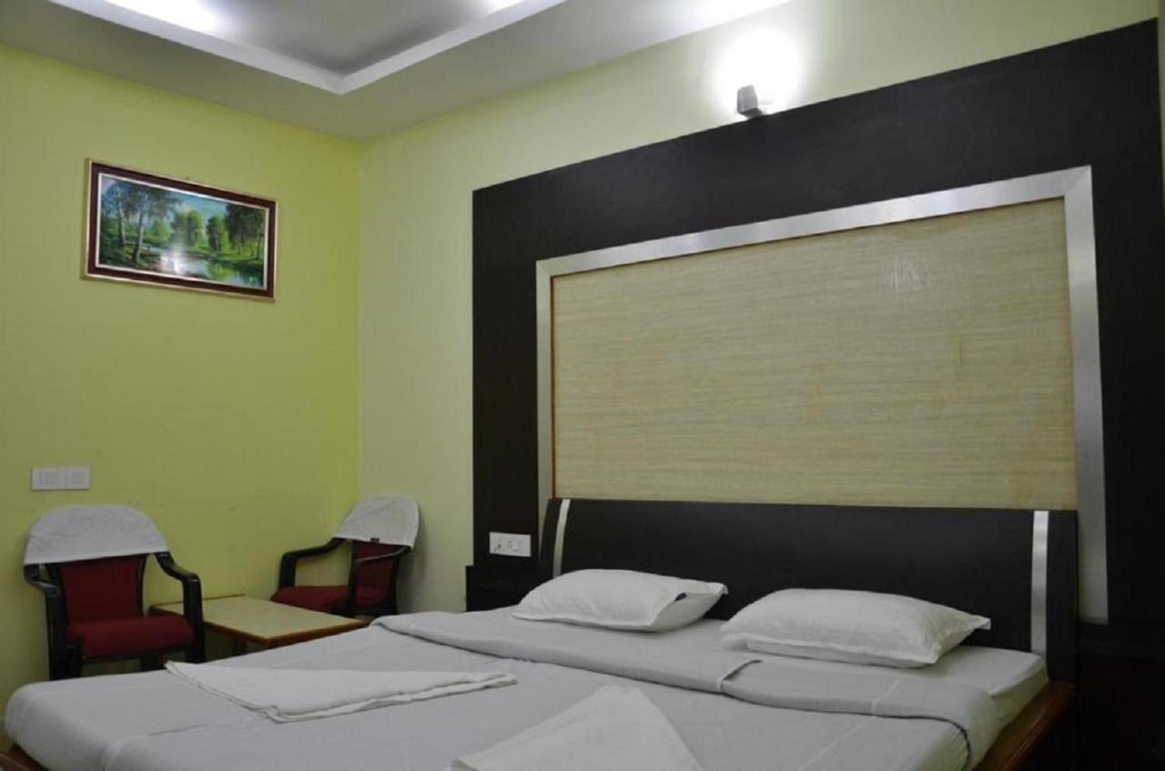 Hotel Barbareek Shillong Extérieur photo