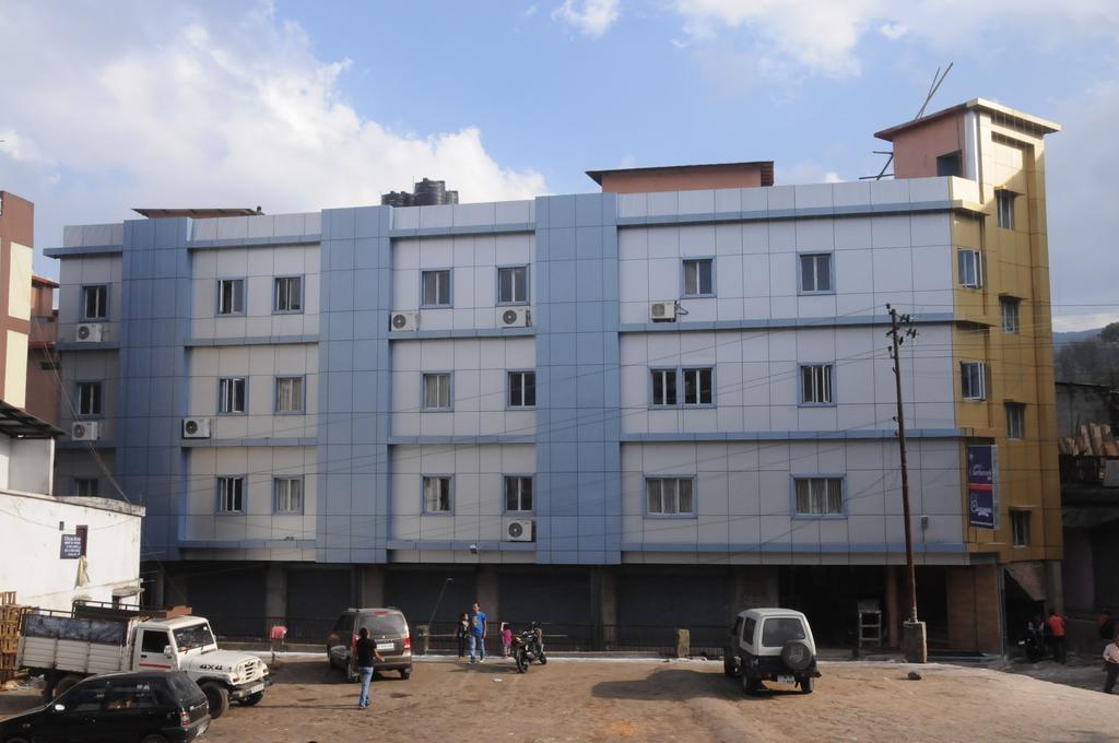 Hotel Barbareek Shillong Extérieur photo