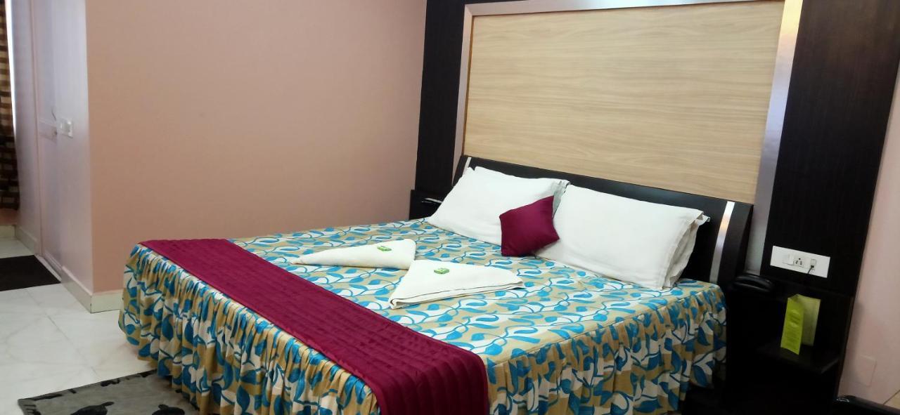 Hotel Barbareek Shillong Extérieur photo